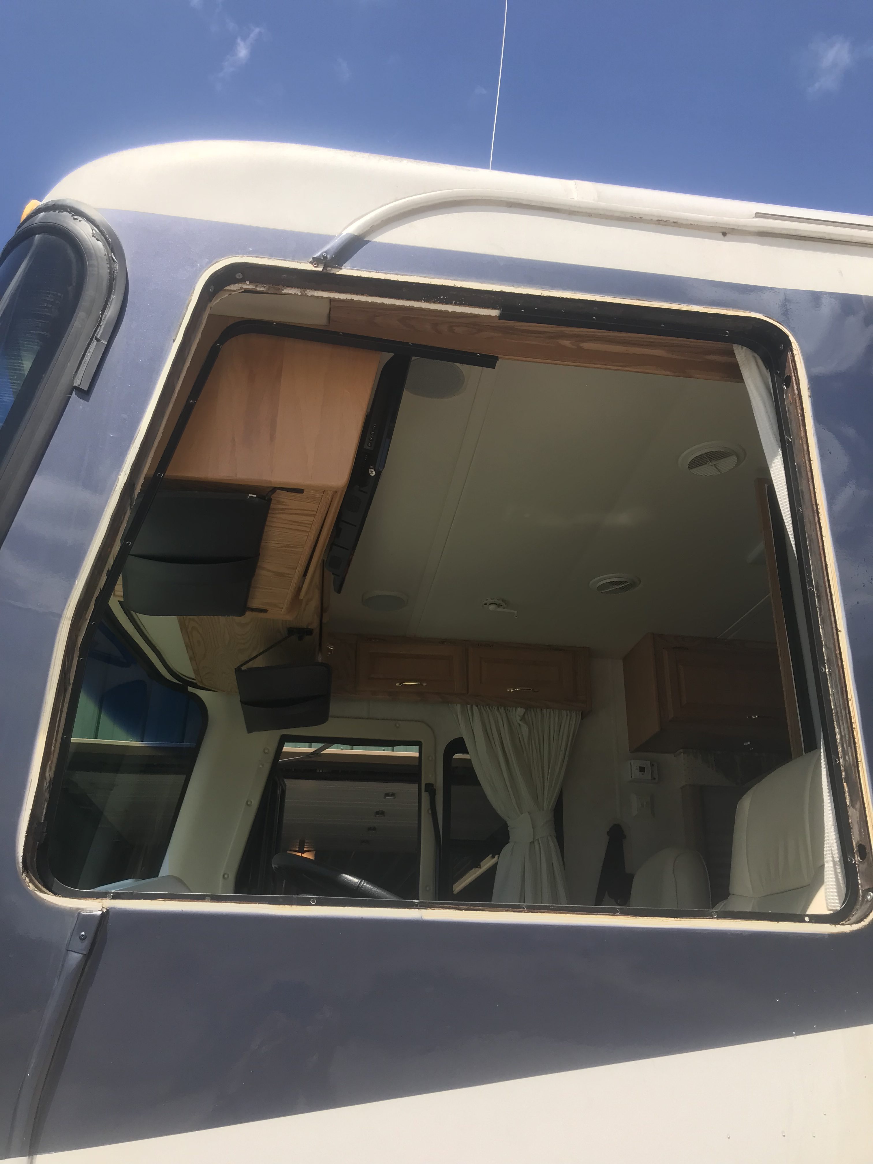 Rv Sliding Side Window Replacement. Xtreme Autoglass Pros Pittsburgh
